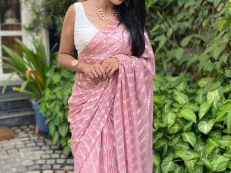 NOZ2TOZ Women Pink Poly Chiffon Ethnic Motifs Saree With Unstitched Blouse Fashion