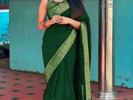 NOZ2TOZ Women Banarasi Silk Woven Saree With Blouse Piece - Green Online